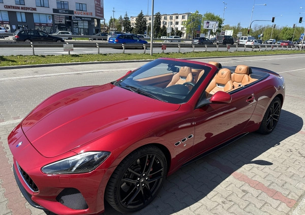 Maserati GranCabrio cena 330000 przebieg: 25600, rok produkcji 2018 z Warszawa małe 211